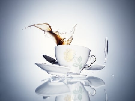 Dancing Coffee - broken, 3d, cup, coffee