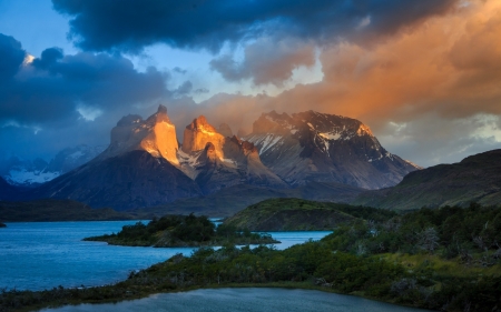 Torres Del Paine - sky, lake, mountain, chile, mountains, patagonia, lakes, nature, forest, clouds