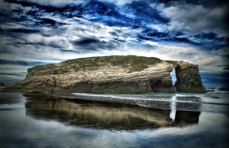 Large Rock on a Beach - nature, rock, beach, reflection