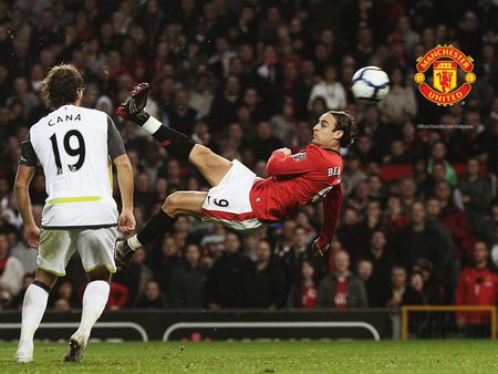 berbatov - kkk, mu