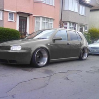 VW black Golf mk 4