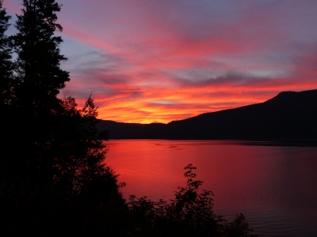 Canim Lake - sky, scenic, landscape, hills, water, canim lake, mountains, nature, glowing, sunrise