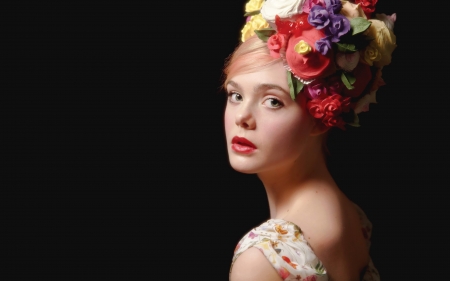 Elle Fanning - woman, actress, girl, elle fanning, black, yellow, blue, red, flower, blonde