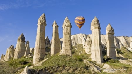 Love Valley Turkey - desert, balloon, tyrkey, rocks