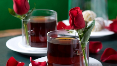 Tea time - glass, red, tea, green, valentine, rose, flower