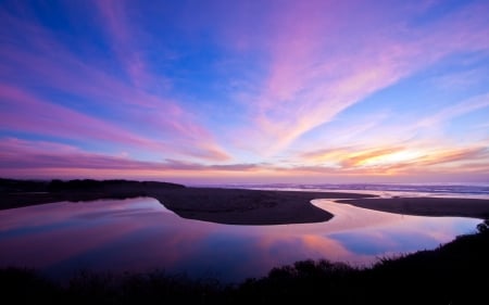 Beach Reflection - nature, beauty, beach, lake, reflection