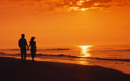 Couple - sunset, summer, beach, walking