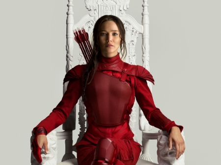 The Hunger Games - Mockingjay - Part 2 (2015) - actresses, beautiful, actress, katniss everden, the, girl, white, fantasy, hunger, movies, movie, the hunger games mockingjay, woman, red, arrow, celebrity, mockingjay, games, people, archer, the hunger games, jennifer lawrence, entertainment