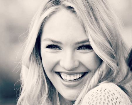 Candice Swanepoel - woman, beauty, girl, bw, black, model, white, face, smile, candice swanepoel