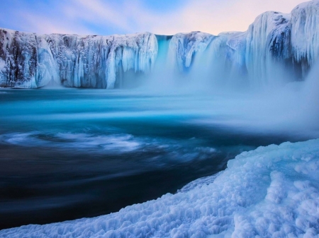 Waterfall in the mountains - mountain, waterfall, snow, swarl