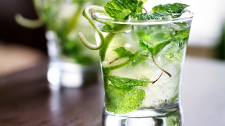 Lime Cocktail - cocktail, ice, lime, mint