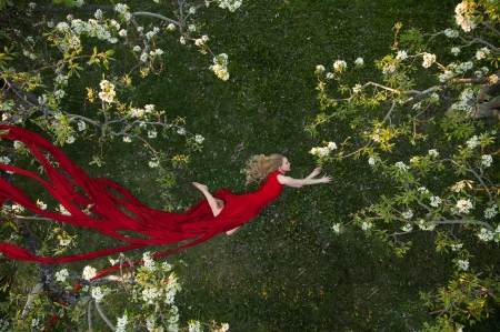 Red wind - woman, girl, summer, wind, model, colleen bachmann, green, garden, flower, dress