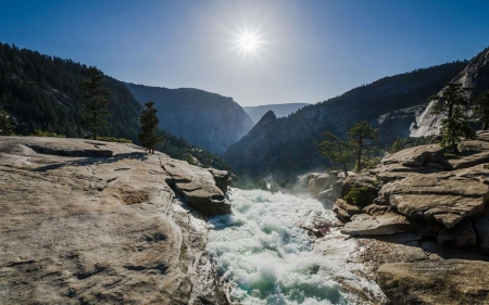 Nevada Fall - landscape, photography, stream, mountains, wallpaper, waterfall, nevada, rocks, north-america, nature, abstract, america, river, desert, stones, scene