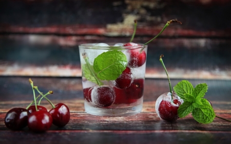 Cocktail - cocktail, ice, cherry, mint