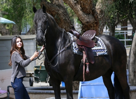 Two Beauties - style, girls, western, women, models, cowgirls, horses, fun, female, fashion