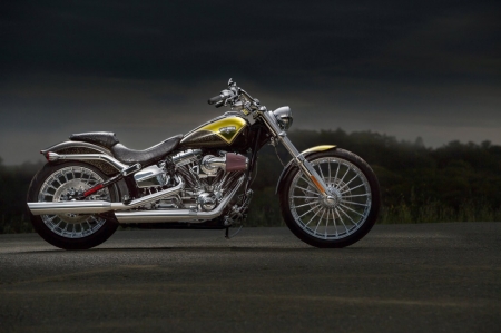 Harley Davidson CVO Breakout - harley, chopper, motorcycle, bike