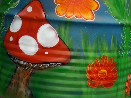 artwork 5 of 8 - mushroom, art, graffitti, painted