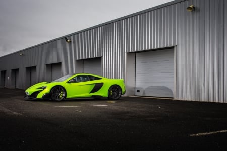 2016-Mclaren - sports car, lime green, black rims, 2016