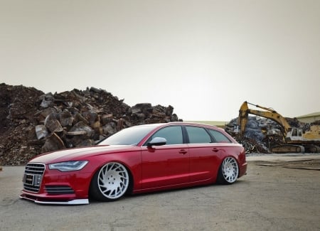 Audi-S6 - custom wheels, slammed, wagon, red