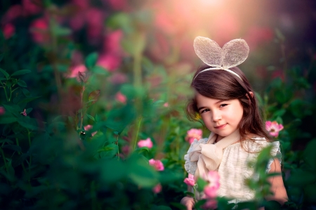 Little girl - summer, flower, child, copil, pink, girl, garden, white, ears, little, green