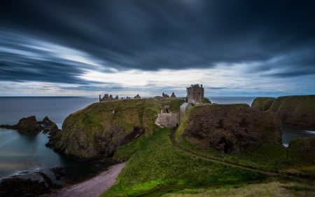 Ruins of Castle - ruin, Castle, nature, sky