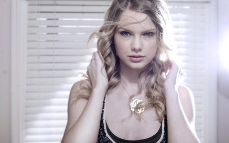 Taylor Swift - swift, taylor, girl, model