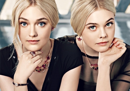 Dakota and Elle Fanning - Dakota Fanning, girl, Elle Fanning, blonde, jewel, actress, black, sister, woman, couple, blue eyes