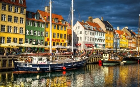 canal scene in copenhagen hdr - boats, cafes, city, hdr, canal