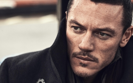 Luke Evans - evns, actor, Luke, model