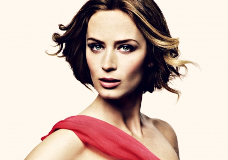 Emily Blunt - face, white, red, pink, emily blunt, actress, girl, woman