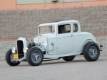 1932-Ford-Highboy-Five-Wndow-Coupe