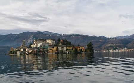 Italy - italy, lake, water, island, nature, swim