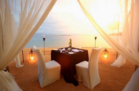 Romantic Dinner - nature, beach, romantic, lights, sea, ocean, sand