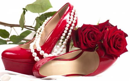 Roses, shoes and pearls - shoes, stuff, white, pearls, woman, red, beads, flower