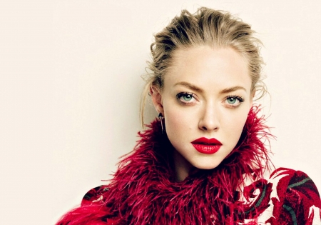 Amanda Seyfried - white, red, actress, amanda seyfried, blonde, girl, woman