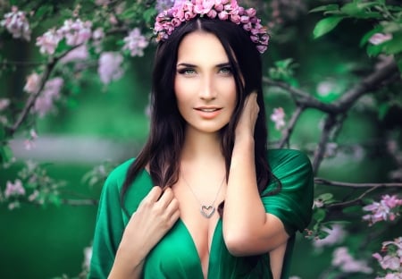 Beauty - pink, beauty, model, spring, girl, woman, wreath, green