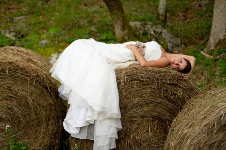 Cowgirl Bride - cowgirl, bride, dress, hay, brunette, bales