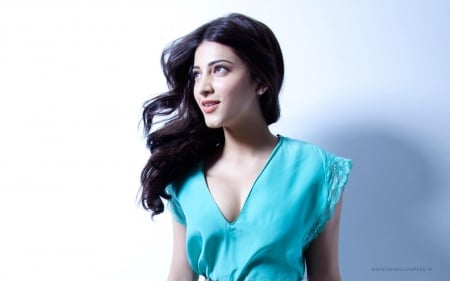 2015 Shruti Haasan - female, 2015, brunete, blue, model, beauty