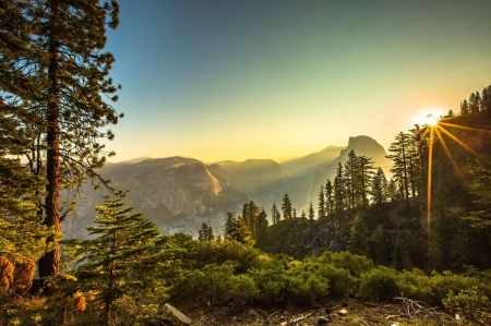 another yosemite sunset - fun, sunset, nature, yosemite, mountains, cool