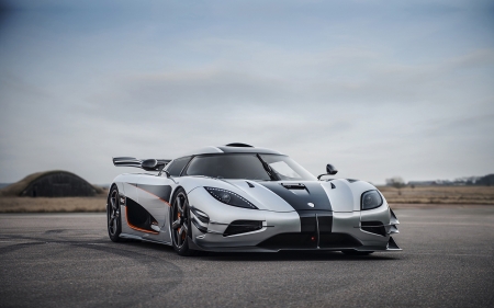 koenigsegg agera one 1 - one, european, koenigsegg, agera