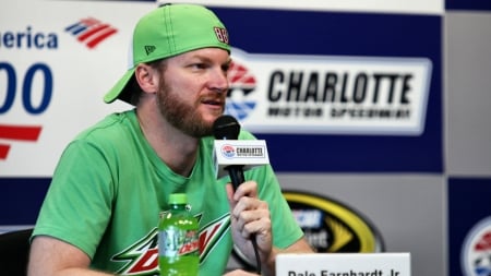 #88 Dale Earnhardt, Jr.