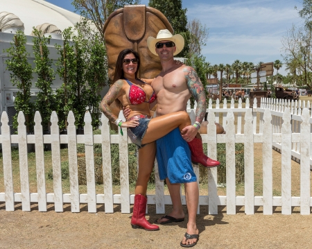 Cowgirl Pose - women, fun, female, boots, hats, fashion, models, brunettes, western, cowboys, girls, cowgirls, style, pose