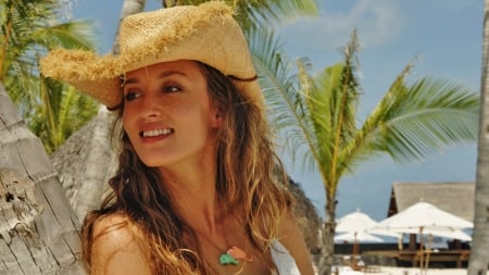 Cowgirl Natascha - beaches, women, style, fun, girls, models, female, cowgirls, hats, western, natascha mcelhone, blondes