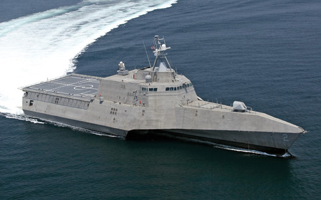 LCS Turning - wake, ocean, navy, sea