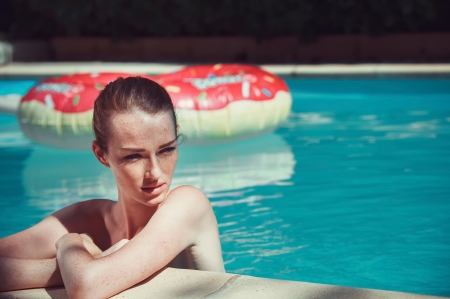 Pretty Woman - photo, pool, woman, model