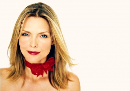 Michelle Pfeiffer - white, woman, face, actress, girl, red, michelle pfeiffer, blonde