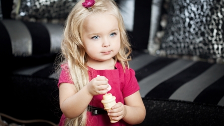 Cute Little Girl - sweet, blonde, child, girl