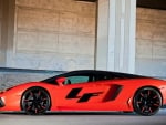 2013_Lamborghini_Aventador