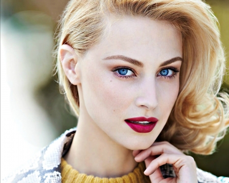 Sarah Gadon - beauty, woman, actress, sarah gadon, girl, blue eyes, blonde