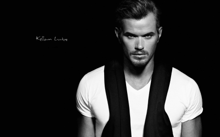 Kellan Lutz - male, black, actor, white, bw, Kellan Lutz, man